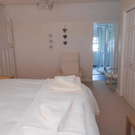 Bed & Breakfast Trevowah - Couples Only