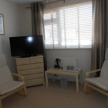 Bed & Breakfast Trevowah - Couples Only