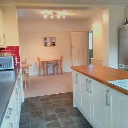 Bed & Breakfast Trevowah - Couples Only *